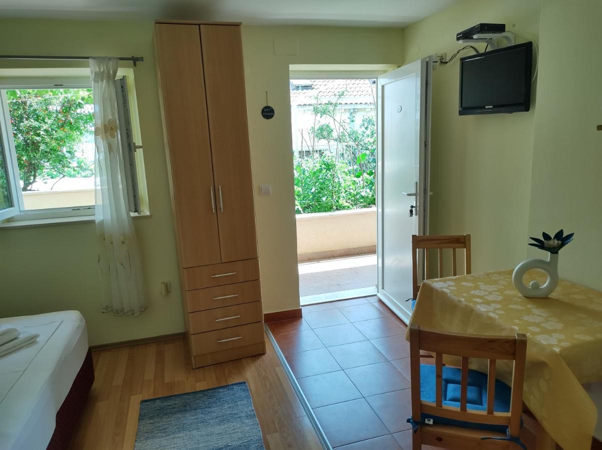 Guesthouse Anna Дубровник Екстериор снимка