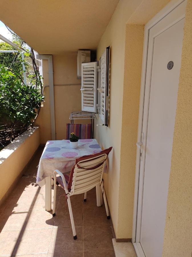 Guesthouse Anna Дубровник Екстериор снимка