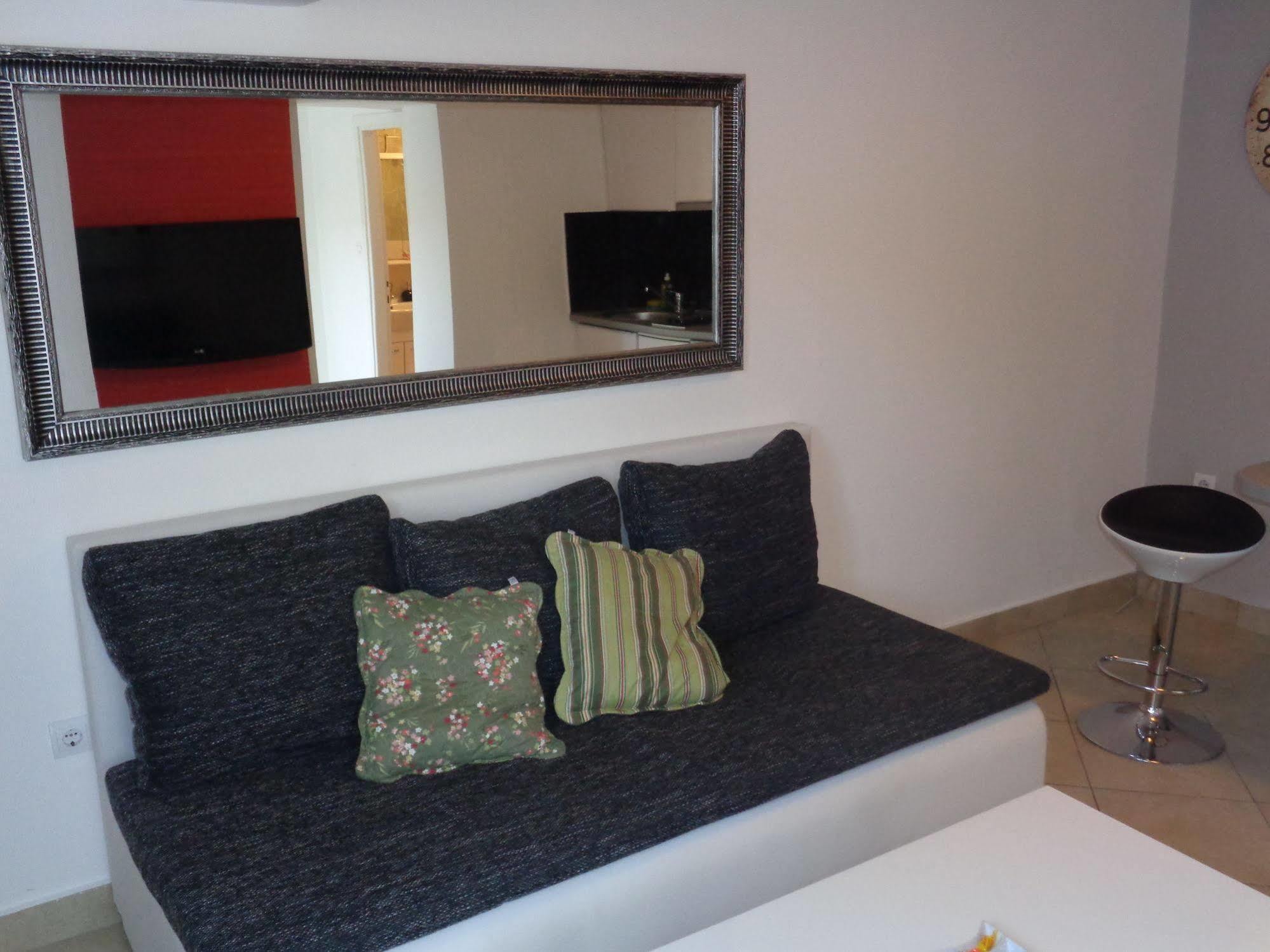 Guesthouse Anna Дубровник Екстериор снимка